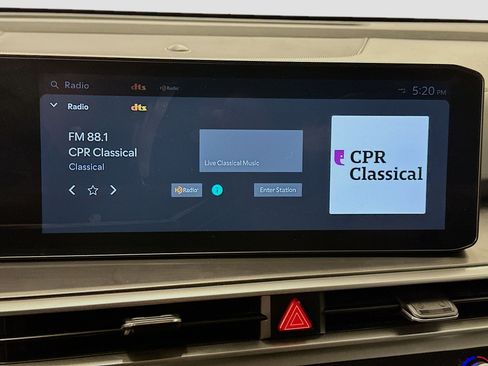 Used 2024 Kia Sorento S image 21