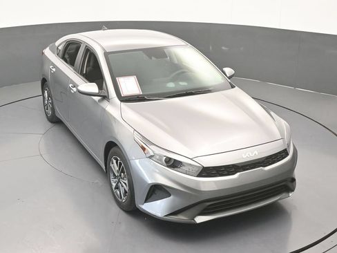 Used 2023 Kia Forte LXS FWD image 46