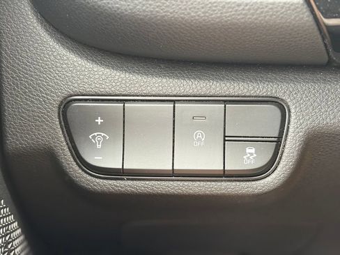 Used 2024 Kia Seltos S AWD/4WD image 30