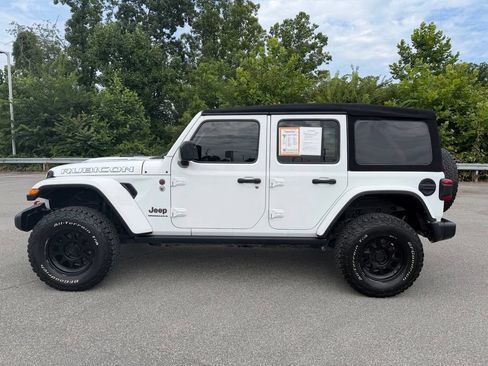 Used 2023 Jeep Wrangler Unlimited Rubicon AWD/4WD image 2