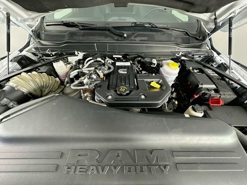 Used 2025 RAM 2500 Big Horn AWD/4WD image 31