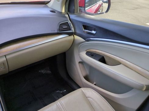 Used 2019 Acura MDX SH-AWD w/ Advance Package image 16