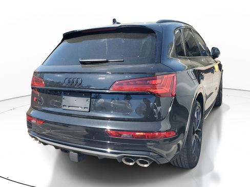 Used 2024 Audi SQ5 Prestige image 6