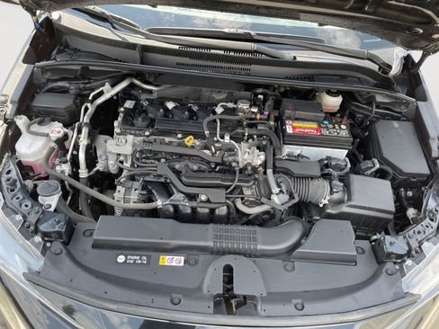 Used 2021 Toyota Corolla SE w/ Carpet Mat Package (TMS) FWD image 8