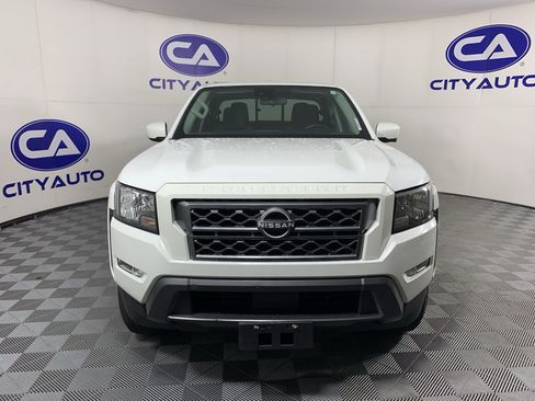 Used 2022 Nissan Frontier SV w/ Technology Package RWD image 7