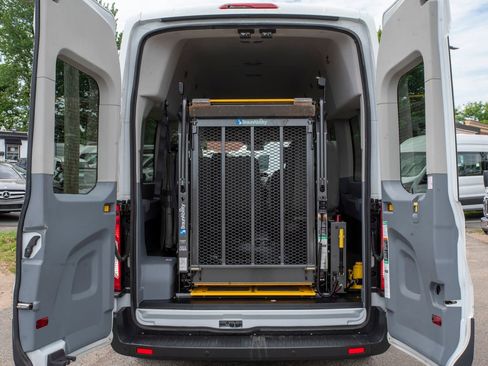 Used 2017 Ford Transit 350 XL RWD image 1