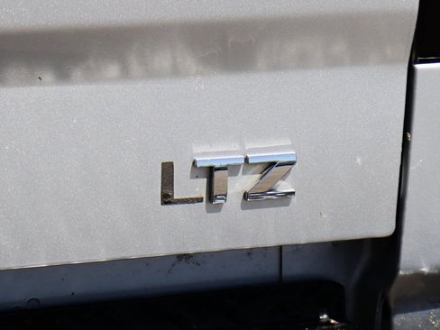 Used 2019 Chevrolet Silverado 2500 LTZ w/ Duramax Plus Package image 52