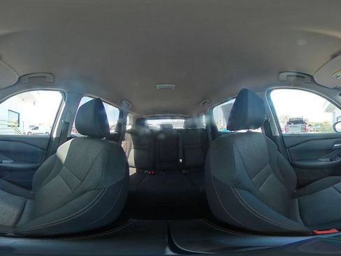 Used 2025 Nissan Rogue SV AWD/4WD image 44