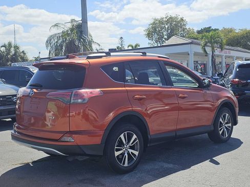 Used 2016 Toyota RAV4 XLE FWD image 18