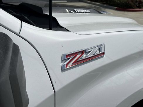 Used 2025 Chevrolet Silverado 1500 Custom Trail Boss image 29