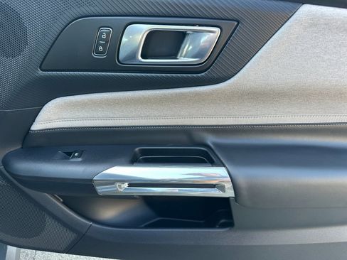 Used 2024 Ford Mustang GT RWD image 19