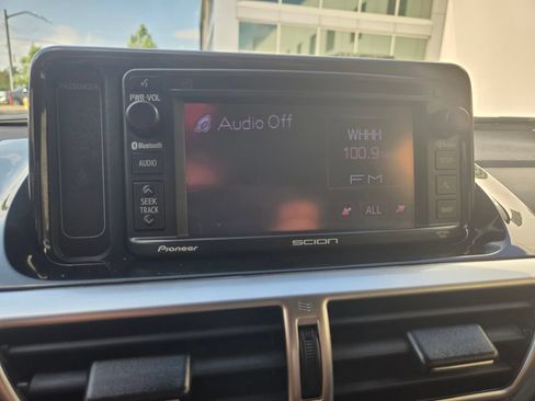 Used 2013 Scion iQ FWD image 40
