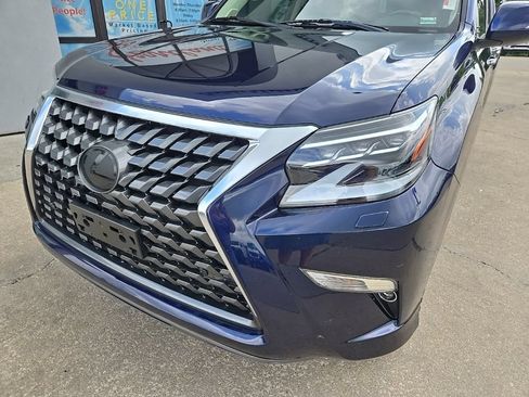 Used 2020 Lexus GX 460 Premium w/ Premium Package AWD/4WD image 18