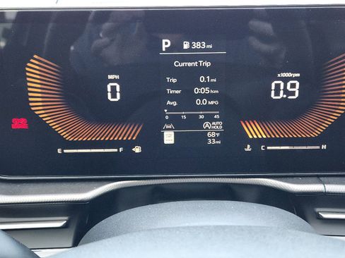 New 2026 Kia Sportage LX image 12