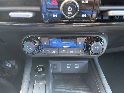 New 2026 Nissan Kicks SV w/ SV Premium Package FWD image 13