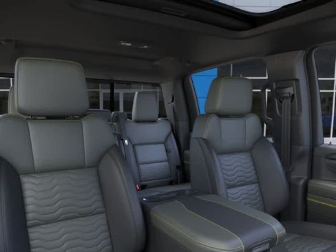 New 2026 Chevrolet Silverado 2500 ZR2 AWD/4WD image 24