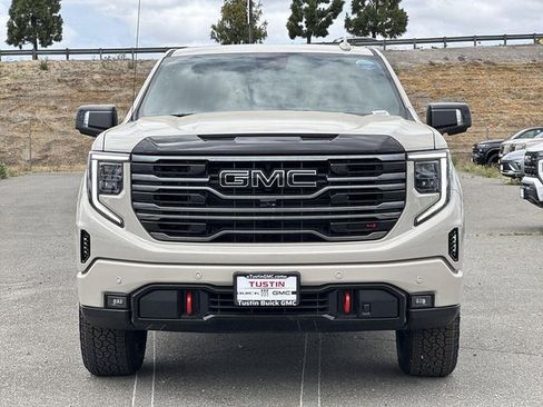 New 2026 GMC Sierra 1500 AT4 w/ AT4 Premium Package AWD/4WD image 2