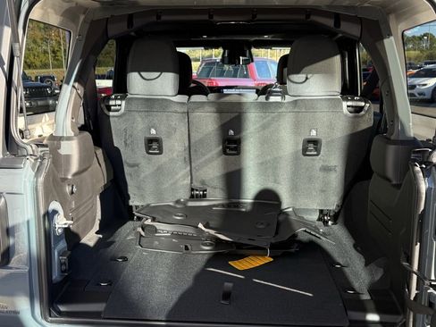 New 2026 Jeep Wrangler Willys AWD/4WD image 31