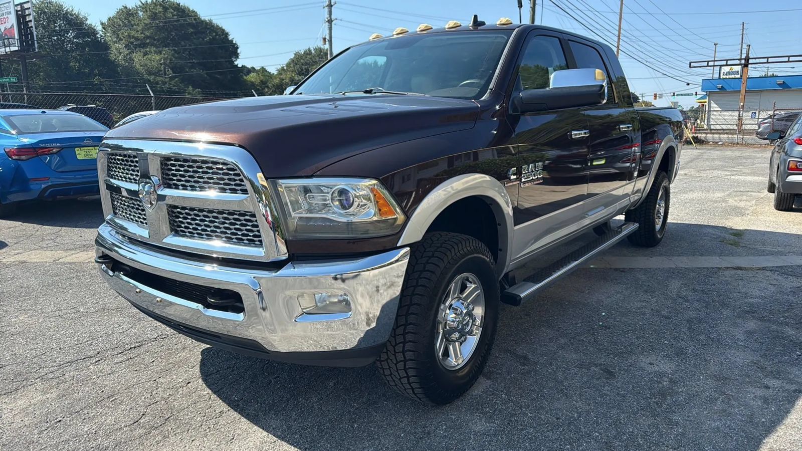 Used 2013 RAM 2500 Laramie w/ Convenience Group AWD/4WD image 3