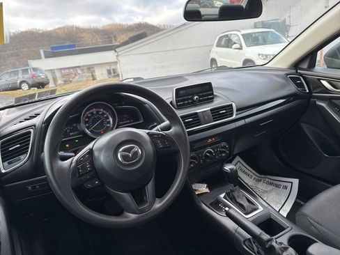 Used 2014 MAZDA MAZDA3 i Sport image 12