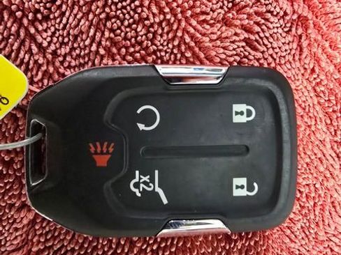 Used 2020 GMC Terrain SLT w/ Preferred Package image 39