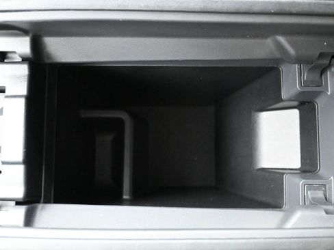 Certified 2023 Nissan Rogue S image 19