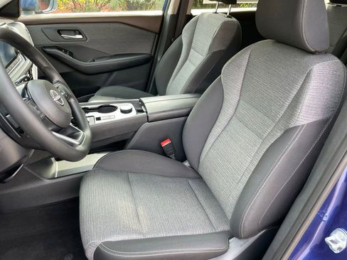 Certified 2023 Nissan Rogue SV AWD/4WD image 7