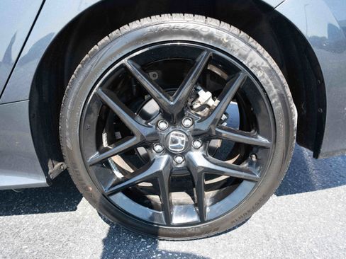 Used 2025 Honda Civic Sport image 28