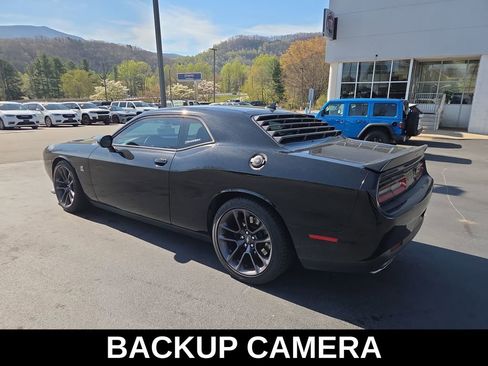 Used 2023 Dodge Challenger R/T Scat Pack image 5