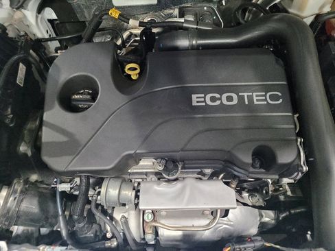 Used 2022 GMC Terrain SLT image 30