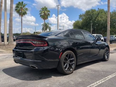 Used 2022 Dodge Charger SXT w/ Driver Convenience Group RWD image 5