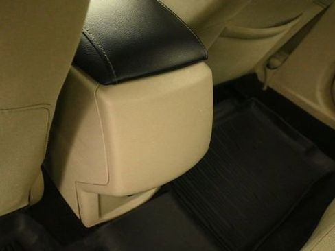 Certified 2018 Ford Fusion SE FWD image 12