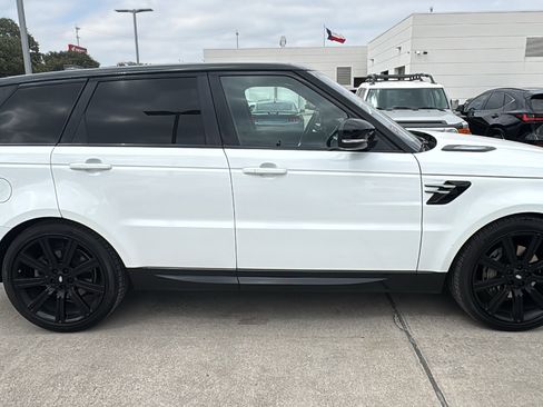 Used 2018 Land Rover Range Rover Sport HSE AWD/4WD image 8