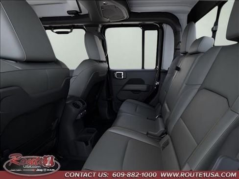 New 2026 Jeep Gladiator Mojave image 24
