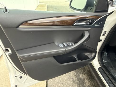 Used 2022 BMW X3 xDrive30i w/ Convenience Package image 12