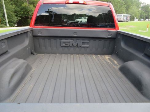 Used 2019 GMC Sierra 2500 SLE AWD/4WD image 9