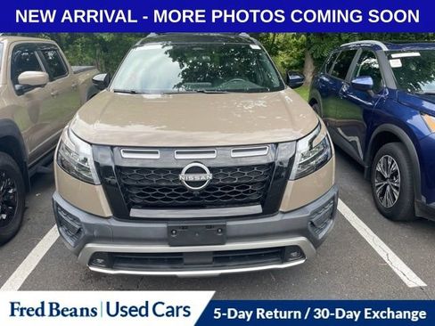Used 2023 Nissan Pathfinder Rock Creek AWD/4WD image 2
