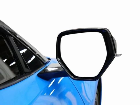 Used 2023 Chevrolet Corvette Stingray w/ Z51 Performance Package image 12