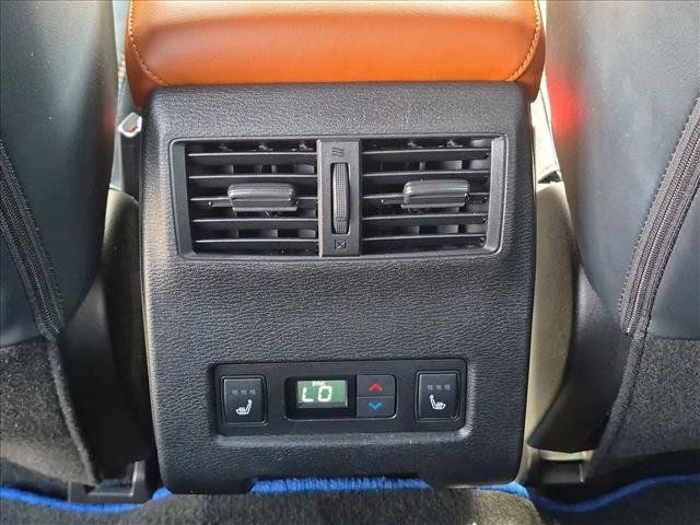 Used 2023 Mitsubishi Outlander SEL 40th Anniversary AWD/4WD image 16