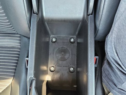 Used 2024 Toyota Camry SE FWD image 17