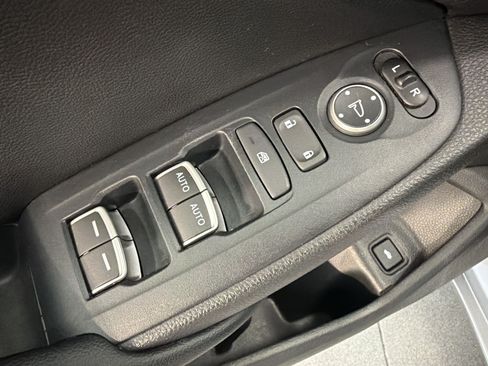 Used 2020 Honda Accord Sport image 14