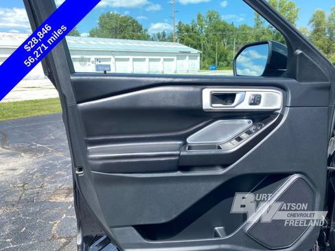 Used 2020 Ford Explorer Platinum AWD/4WD image 11