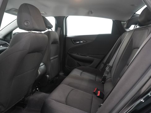 Used 2023 Chevrolet Malibu RS FWD image 13