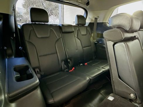 Used 2020 Kia Telluride LX image 26