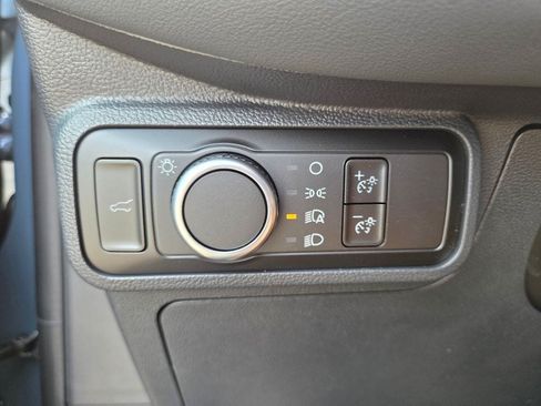 New 2027 Ford Explorer Active RWD image 31