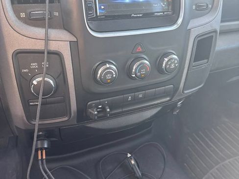 Used 2014 RAM 1500 Express AWD/4WD image 12