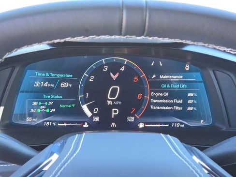 Used 2025 Chevrolet Corvette Stingray Coupe w/ 1LT RWD image 15