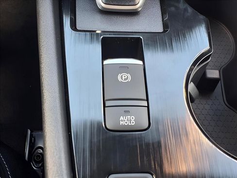 Used 2026 Nissan Rogue S image 18