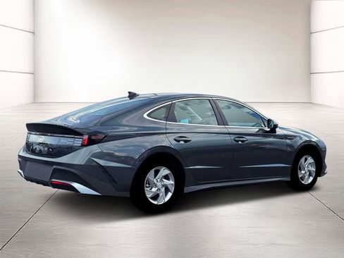 New 2026 Hyundai Sonata SE image 8