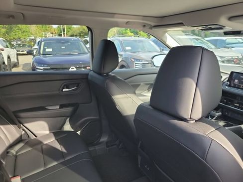 New 2026 Nissan Rogue Dark Armor AWD/4WD image 31